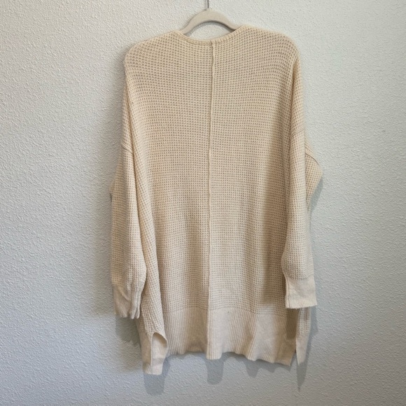 Free People Intimately M/L Cream Comfy Oversized Waffle Knit Pullover Sweater - Picture 9 of 10